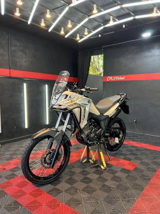 HONDA XRE 300 SAHARA ADVENTURE 